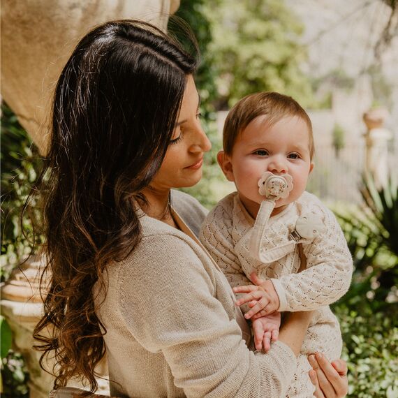 Suavinex SX Pro Ultra Soft Butterfly Shape Baby Pacifier for Babies 0-6 months with Silicone Nipple Physiological Teat Safe for Baby Pack of 2, Color: Blue, 3 image