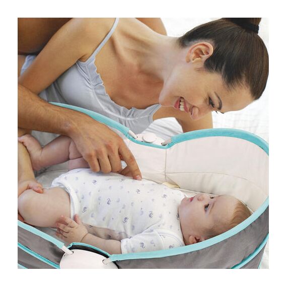 Teknum 6In1 Cozy Rocker Bassinet With Wheels Mosquito Net 0-36 Months 18Kg, Color: Green, 4 image