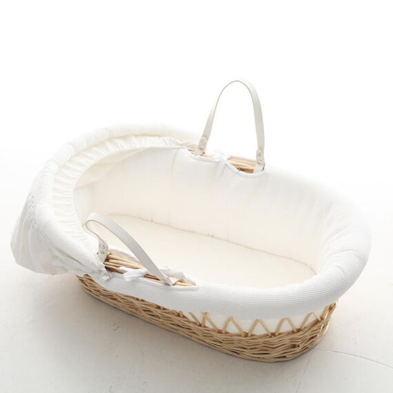 Teknum Infant Wicker Moses Basket With White Waffle Beddings 0–6 Months Up To 18Kg, Color: Brown, 4 image