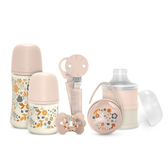 Suavinex Welcome Baby Feeding Gift Set of 5 for New Born Baby, Feeding Bottles, Pacifier, Pacifier Holder & Powdered Milk Dispenser, Color: pink